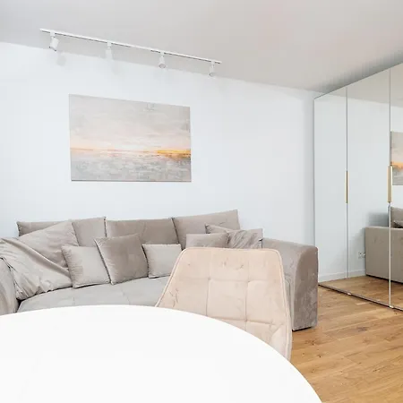 Rentplanet - Bagno * Варшава