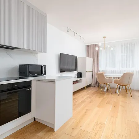 Rentplanet - Bagno Varsó